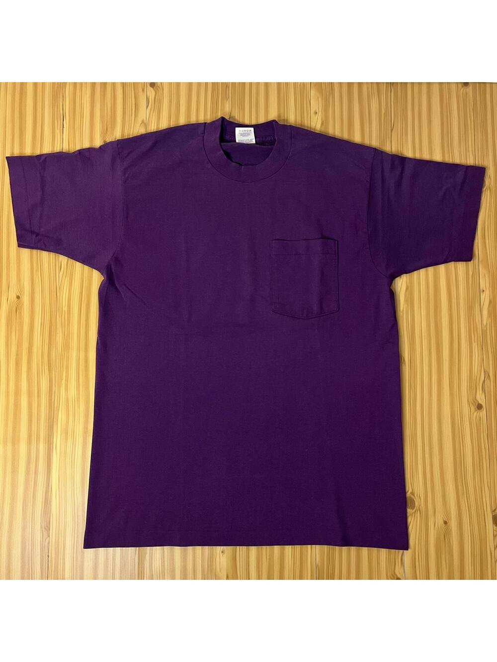 VTG 90s BVD Brand Plain Front Pocket Single Stitch Tee